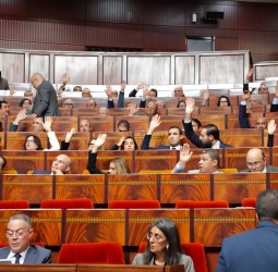 80 صوتاً يكفون لتمرير ميزانية دولة… فأين الباقون؟