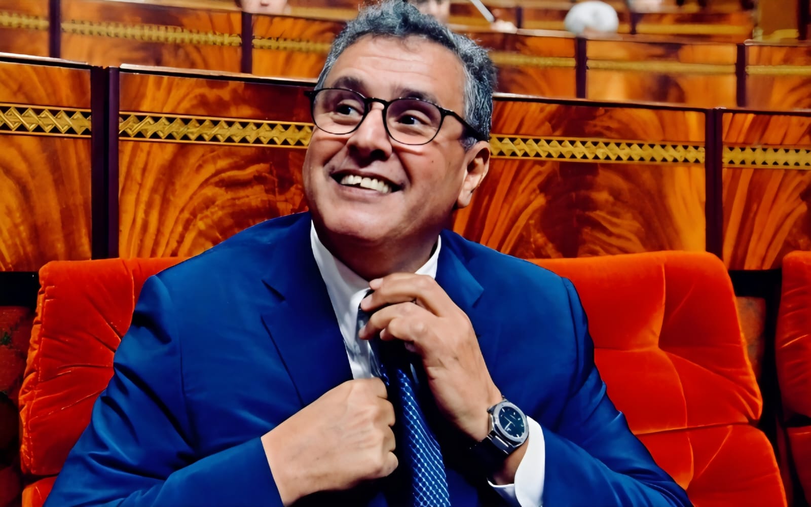 منطق رجل الأعمال يطغى على رئيس الحكومة عزيز أخنوش داخل البرلمان