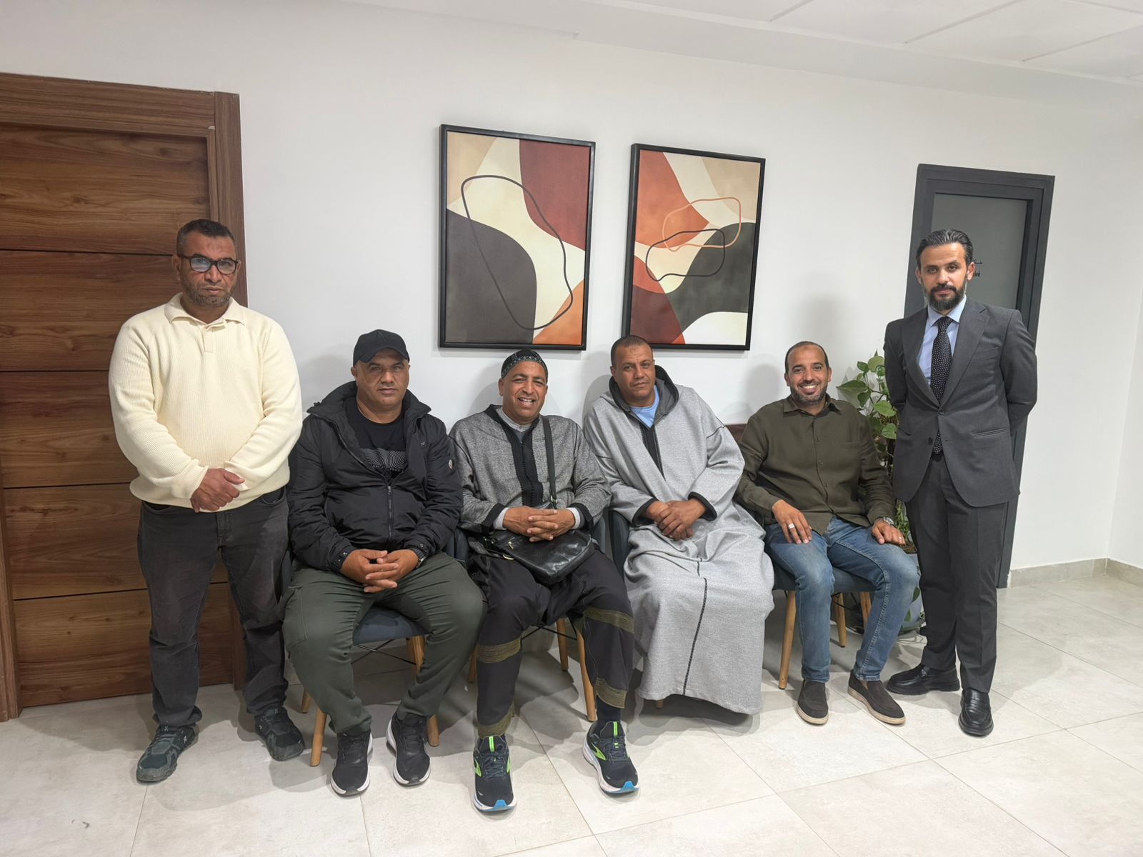 بعد إدانته في قضية "الدركي السابق".. "مول الحوت" يواجه موجة دعاوى جديدة من "منخرطي الكوكب"