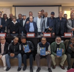 المكتبة الوسائطية الكدية بمراكش تحتضن حفل توقيع كتاب “المسرح المغربي في نشأته وفي تجارب من ممارساته” للدكتور محمد زهير