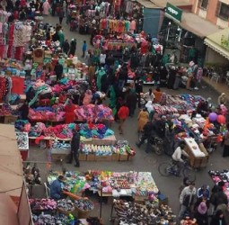 حي المحاميد بمراكش: الملك العمومي محتَل… والسلطة المحلية تتفرج*