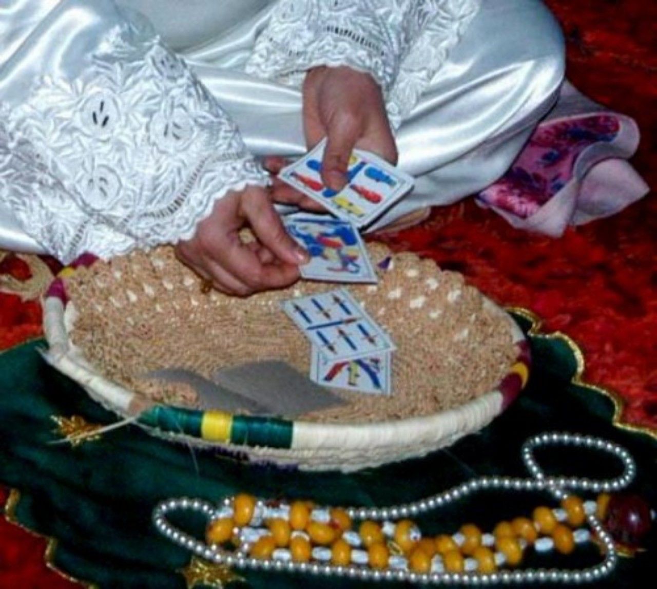 الشرطة تنهي مغامرات "عصابة السماوي": 8 موقوفات ومجوهرات محجوزة