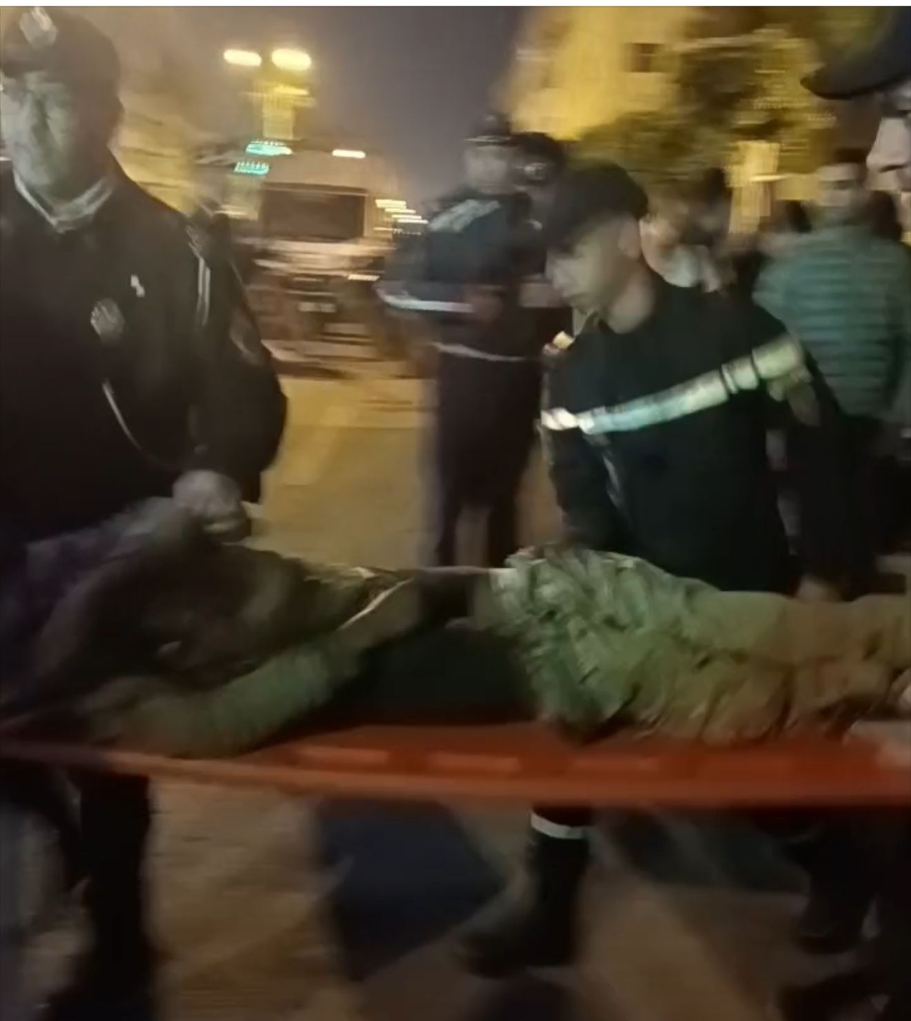 جريمة قتل بحي الفرح بالبيضاء.. استنفار أمني بعد مصرع "إفريقي" في مواجهة دامية بين مهاجرين