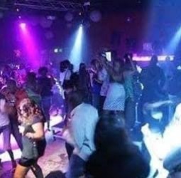 مأساة بمارينا السعيدية.. م.ص.ر.ع مغربي مقيم بالخارج عقب شجار عنيف داخل ملهى ليلي
