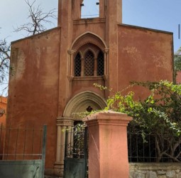 كنيسة "جليز" المهجورة بمراكش: من دار للعبادة إلى "بؤرة سوداء" تؤرق الساكنة