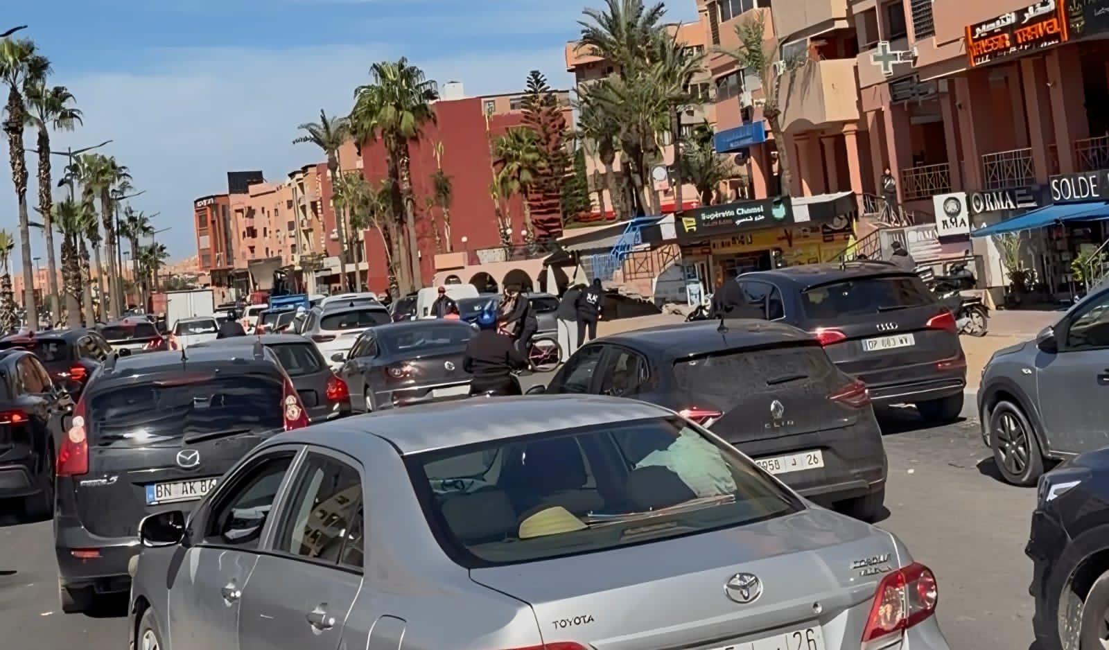 حين تتعطل إشارات المرور ويغيب التنظيم: أسئلة حول السير بمراكش