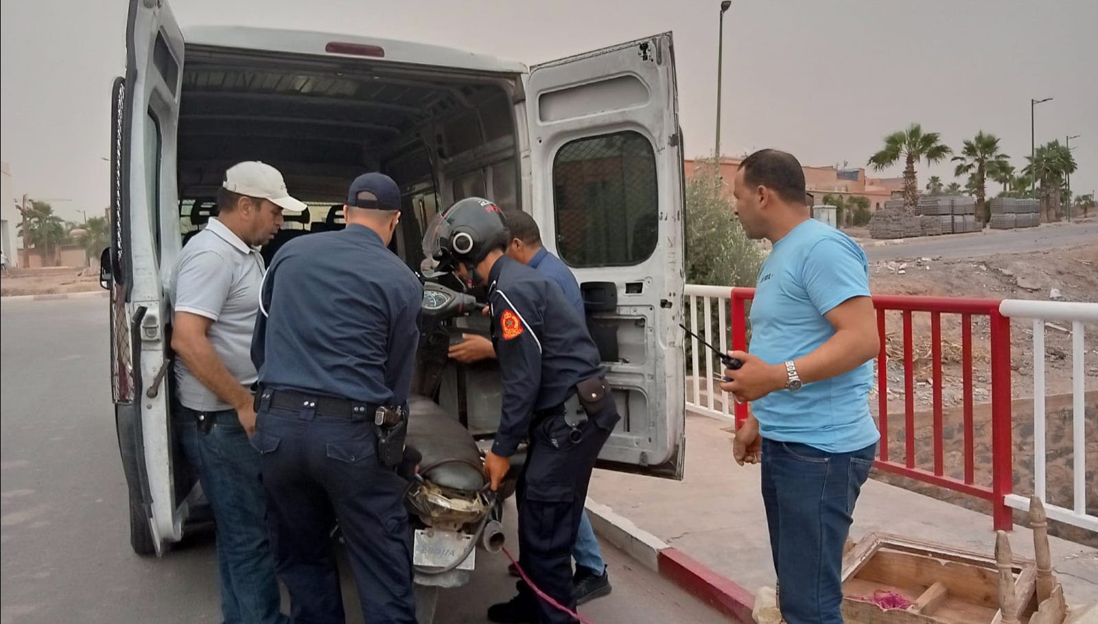 حصري: كمين أمني "بالفخارة" يطيح بمروج "الشيرا" قبيل أذان المغرب