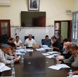 جماعة أسني تصادق بالإجماع على نقاط دورتها العادية وإمرهان يشيد بـروح المسؤولية