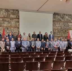 في لحظة وفاء مؤسسية… أسرة العدالة بمراكش تحتفي برجال ونساء بصموا ذاكرة المرفق القضائي