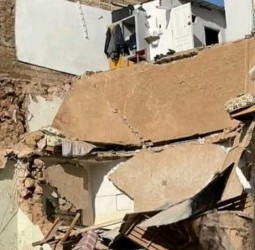 أيت أورير: انهيار سقف منزل طيني يؤدي بحياة إمرأة