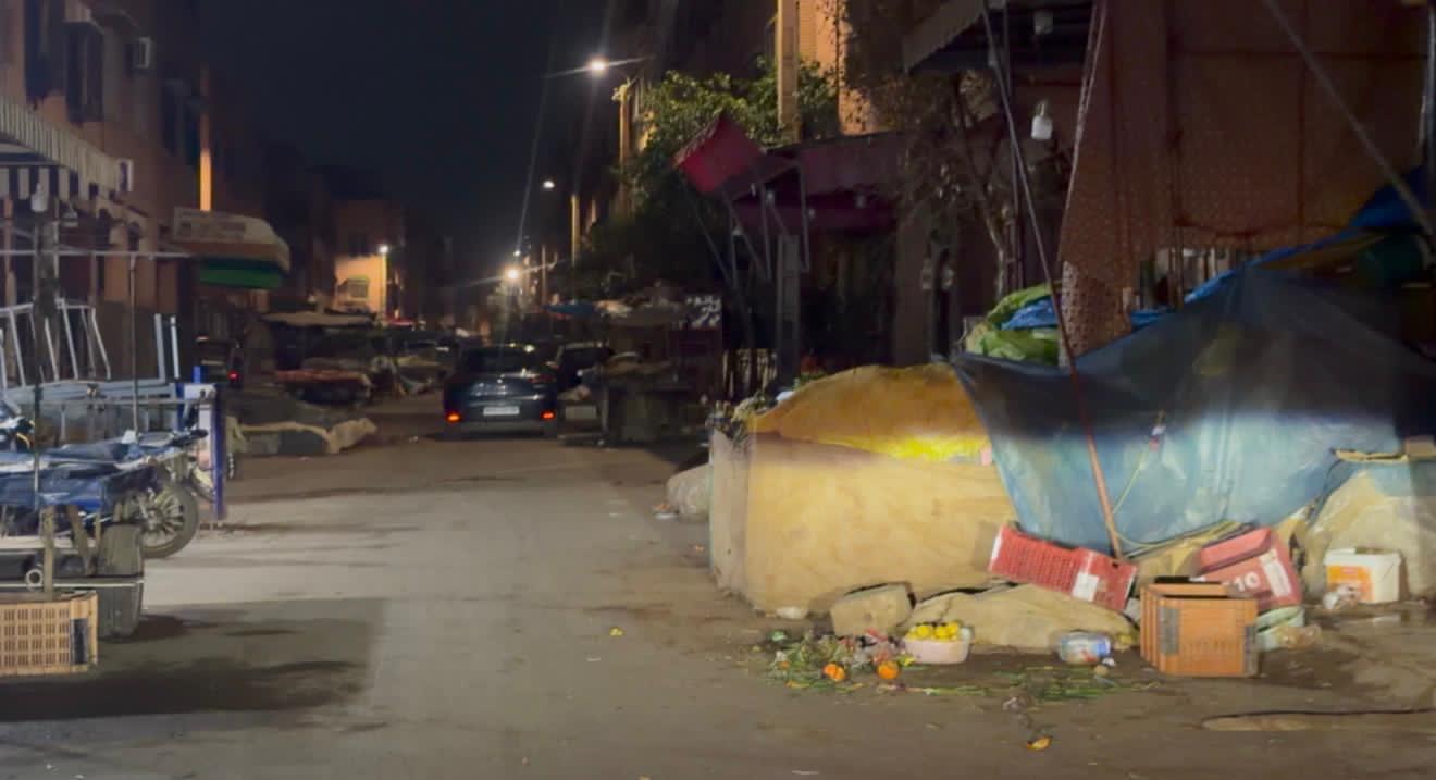 الملك العمومي في مراكش: حملات هنا… وتراخٍ يطرح علامات استفهام هناك