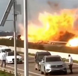 انفجارات مروعة لقنينات غاز تشل الطريق السيار بين حد السوالم والدار البيضاء