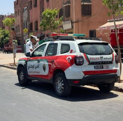 حملة أمنية تستهدف التوقف العشوائي بسيدي يوسف بن علي وتحجز سيارات ودراجات مخالفة