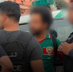 مِهنٌ تحمي أسرارها وصحافةٌ تشنق أبناءها.. عندما تتحول الأقلام الزميلة إلى مقاصل رقمية.