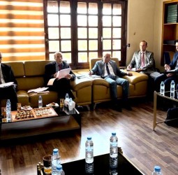 الرئيس الأول مصطفى آيت الحلوي والوكيل العام خالد كردودي يقودان بمراكش ورش تنزيل القانون 52.23 المنظم لمهنة التراجمة المحلفين