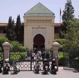 مستشار جماعي بمراكش يلوح بالقضاء ضد "منتحلي صفة صحفي" بتهمة الابتزاز