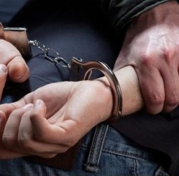 توقيف الملقب بـ"بيكولا" المشتبه في إضرام النار بمركز درك تامنصورت خلال احتجاجات "جيل زيد"