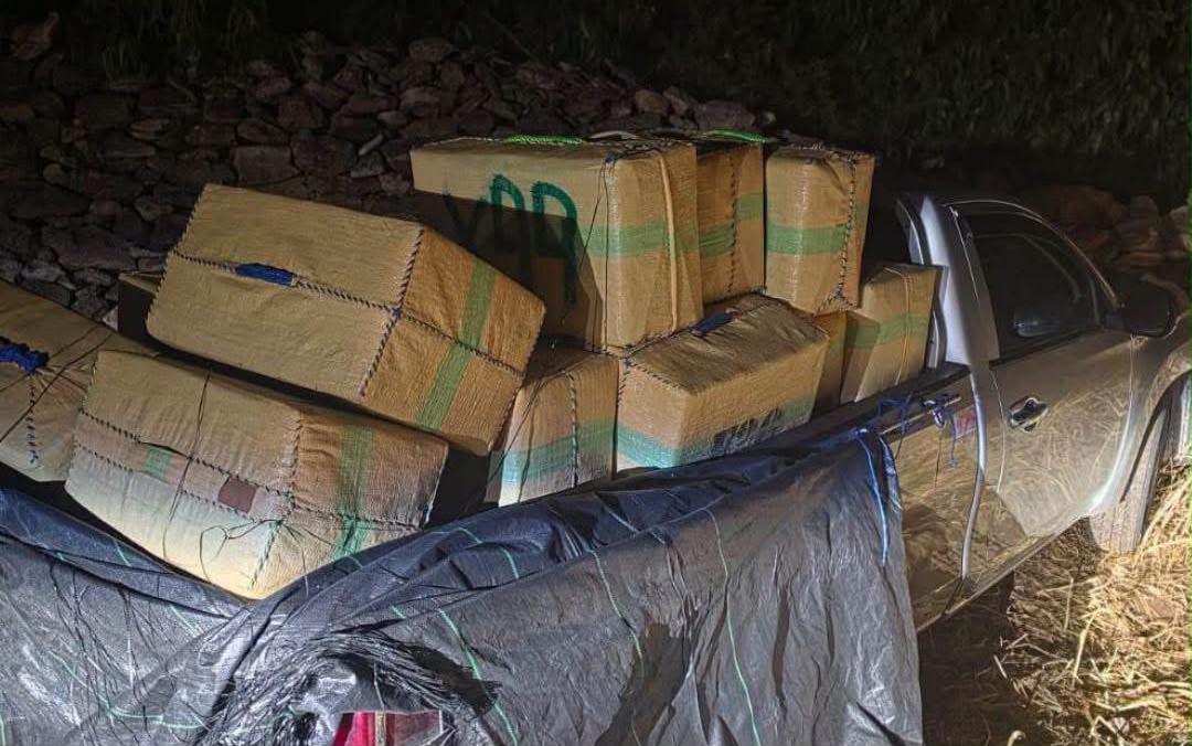 مطاردة أمنية بسيدي رحال الشاطئ تنتهي بحجز "بيكوب" محملة بالمخدرات وفرار السائق
