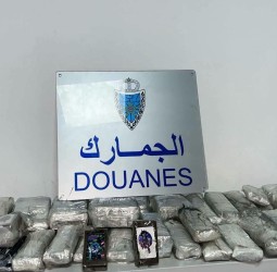 باب سبتة: يقظة الجمارك والأمن الوطني تُفشل تهريب مخدرات ليلة مباراة المنتخب