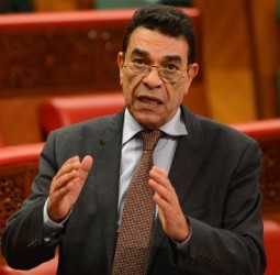 استحضار "صرخة" الراحل محمد الوفا: "اصحاب الشكارة" المال السياسي وتحديات الاستحقاقات المقبلة