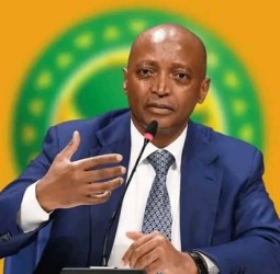 موتسيبي يرمي بكرة "كان 2025" في ملعب "الطاس" ويعلن ثورة شاملة في قوانين الـ "كاف"