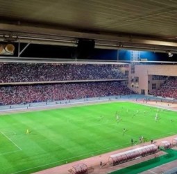 مطالب بفتح تحقيق عاجل وصارم في حق مصور فيديو بخطاب الكراهية من داخل ملعب مراكش