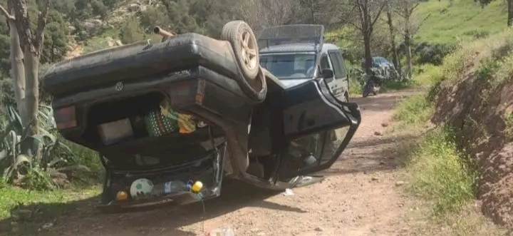 تضحية "أب" تُنقذ عائلة دمناتية من فاجعة بطرقات أوريكا.. والسبب "تهور مراهقين"