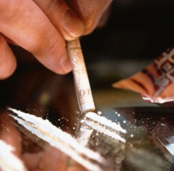 توقيف ثلاثة أشخاص متورطين في ترويج الكوكايين بمراكش