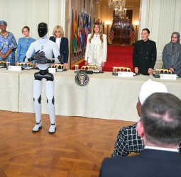 الأميرة للا حسناء تمثل المغرب في قمة عالمية حول مستقبل الأطفال والذكاء الاصطناعي بواشنطن