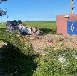 حادثة سير مميتة تودي بحياة خمسة أشخاص وتخلف جرحى في صفوف عمال زراعيين