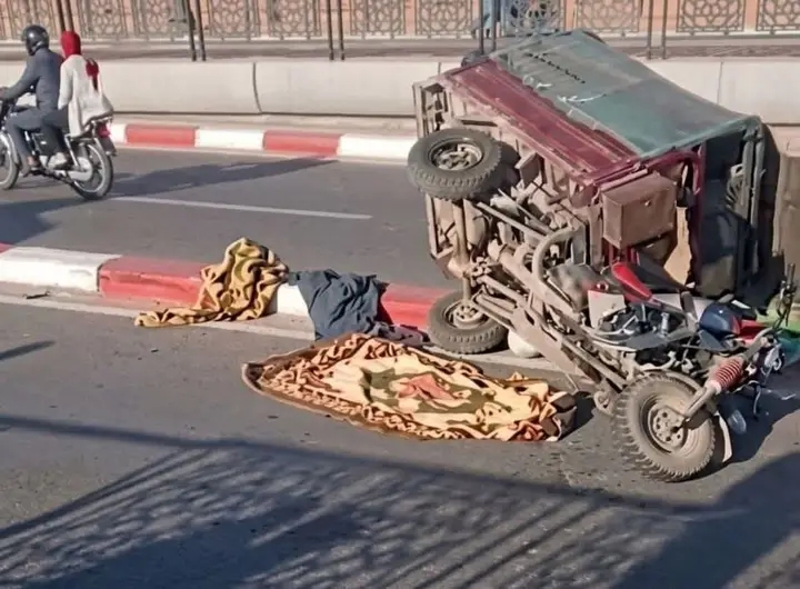 زيارة عائلية بالعيد تنتهي بكسر على مستوى رجلَي أمٍّ في حادثة "تريبورتور" بالحوز