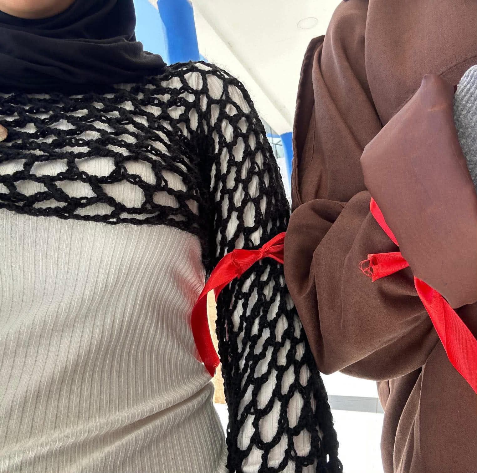 "الشارات الحمراء" تقتحم قاعات الامتحانات بـ بالمدرسة العليا للتربية والتكوين القنيطرة