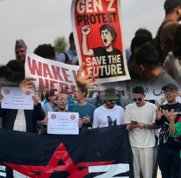جيل «زد» بين فرنسا والمغرب.. حين يصطدم الحلم بالواقع