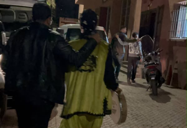 حملة أمنية مباغتة بالمنطقة الامنية الأولى بجليز تسفر عن توقيف عدد من المتورطين في قضايا مختلفة