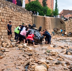 وفاة سائق وخسائر مادية.. سيول الحوز تقطع طرقاً وتستنفر السلطات لفك العزلة عن الدواوير