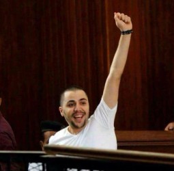 «سيد مشاغب».. احتفال بخروجه يعيده إلى السجن والبراءة تنهي ستة أشهر من القضية الجديدة