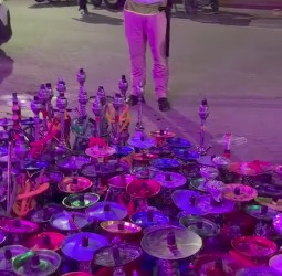مراكش.. قائد ملحقة جليز يقود مداهمة لمقهى للشيشة وحجز كميات مهمة من قنينات النرجيلة ومعداتها