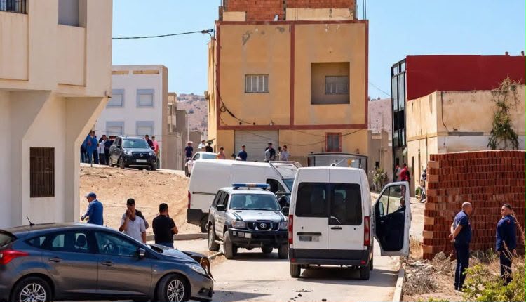 إحالة 13 دركياً على الوكيل العام بفاس.. أبحاث تقنية تكشف اتصالات مع بارون مخدرات متورط في مقتل شرطي بالحسيمة