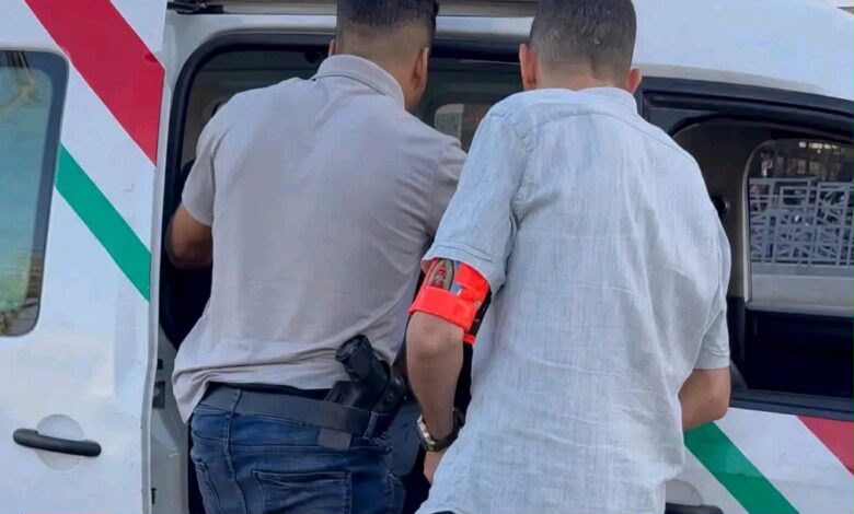 توقيف مسافر على متن حافلة قادمة من طنجة وحجز أزيد من 500 قرص مهلوس