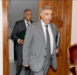 لفتيت يستنفر الولاة والعمال وقيادات الأجهزة الأمنية لرصد بؤر التوتر واستباق الاحتجاجات