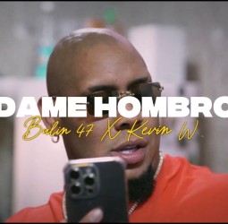 «Dame Hombro».. كيف تحوّلت ارتجالة أمام ملهى بمدريد إلى ظاهرة عالمية؟