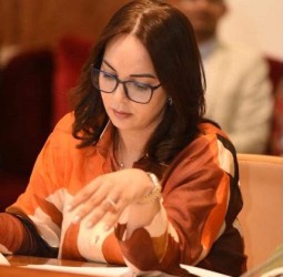 بعد إعفاء مديحة خيير.. جدل حول ماضي بعض الوزراء يعيد سؤال النزاهة إلى الواجهة