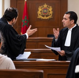 مراكش.. قضية تحرش بقاصر تشعل سجالا بين محاميين حول الحداثة والتقاليد بالمحكمة الابتدائية