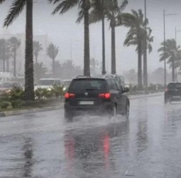زخات رعدية وأمطار متفرقة بعدد من مناطق المغرب.. والأقاليم الصحراوية على موعد مع طقس حار نسبياً