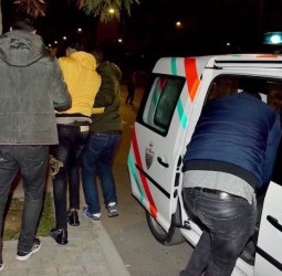 عملية أمنية خاطفة بجليز تسقط تاجري مخدرات وتصادر «كوكتيل» الكوكايين والليريكا