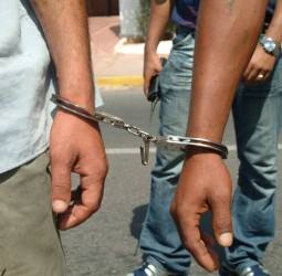 توقيف شخصين إضافيين في قضية أوراق التصويت بطنجة وارتفاع عدد الموقوفين إلى سبعة