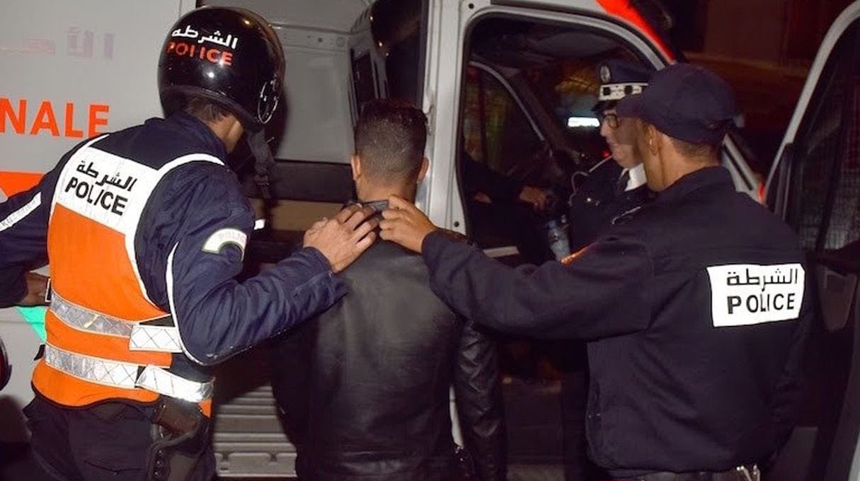 قبضة أمنية محكمة.. الإطاحة بـ"بارون" الشيرا والسيليسيون في قلب مراكش