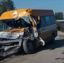 الرعب داخل حافلة مدرسية بالسوالم الطريفية.. انقلاب يُصيب 24 تلميذاً ويستنفر السلطات