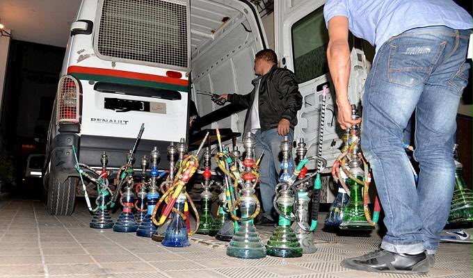 مداهمة مقهى للشيشة بمراكش وحجز معسل مهرب ومعدات